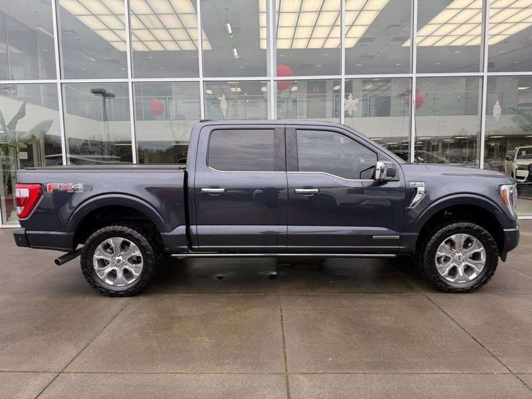 2022 Ford F-150 Platinum - Image 8