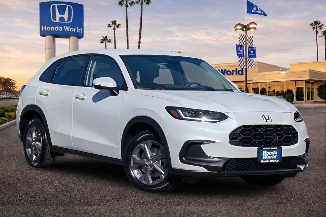 2026 Honda HR-V LX - Image 2