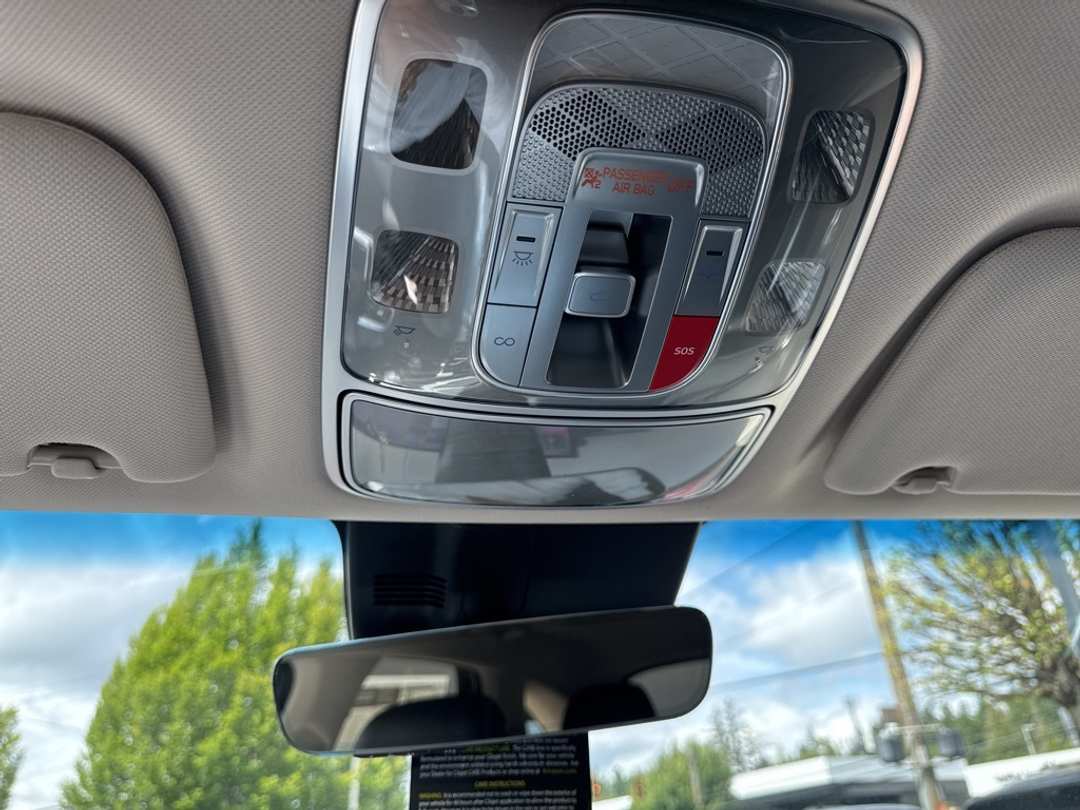 2026 Genesis Electrified Gv70 - Image 34