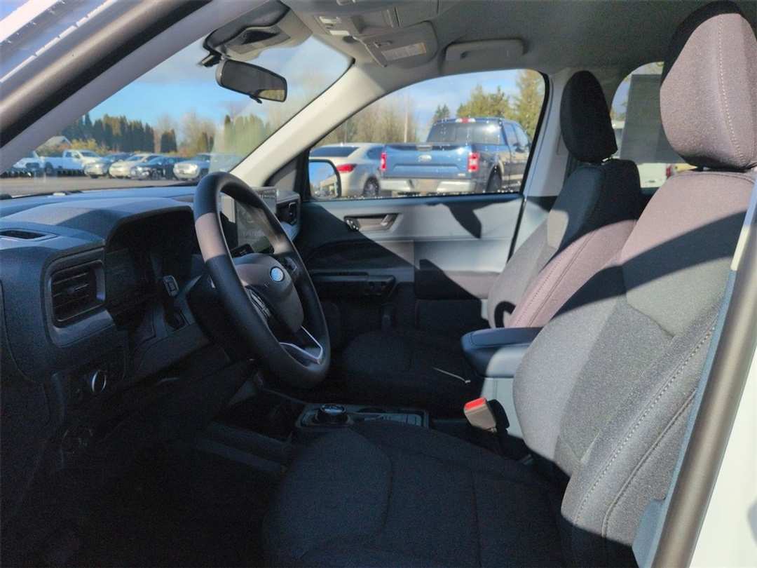 2026 Ford Maverick XL - Image 13