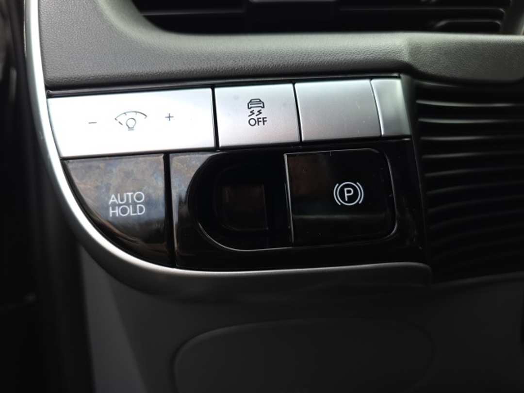 2023 Hyundai Ioniq 5 SE - Image 11