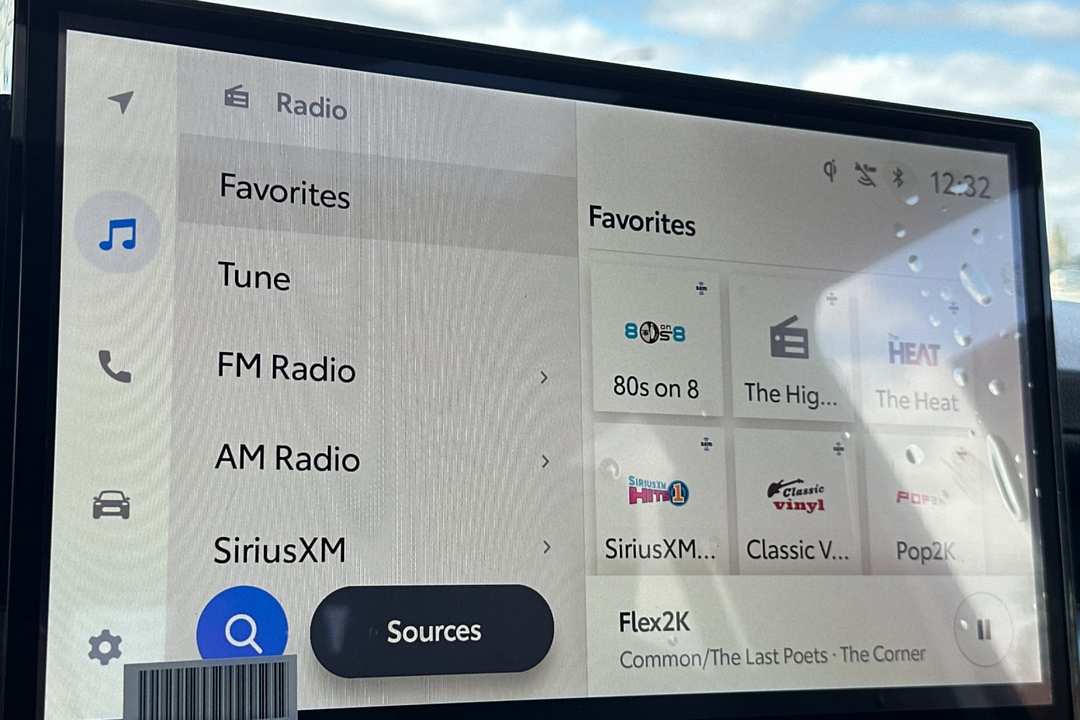 2025 Toyota Tacoma TRD OffRoad - Image 17