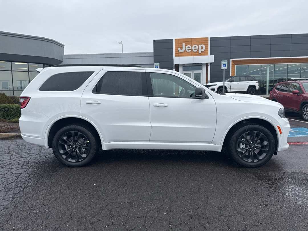 2026 Dodge Durango GT Plus - Image 8