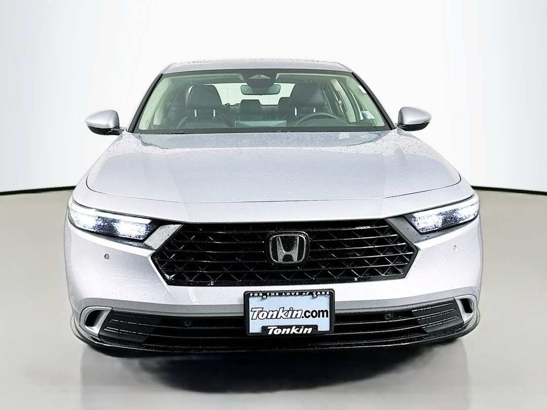 2026 Honda Accord EXL - Image 2
