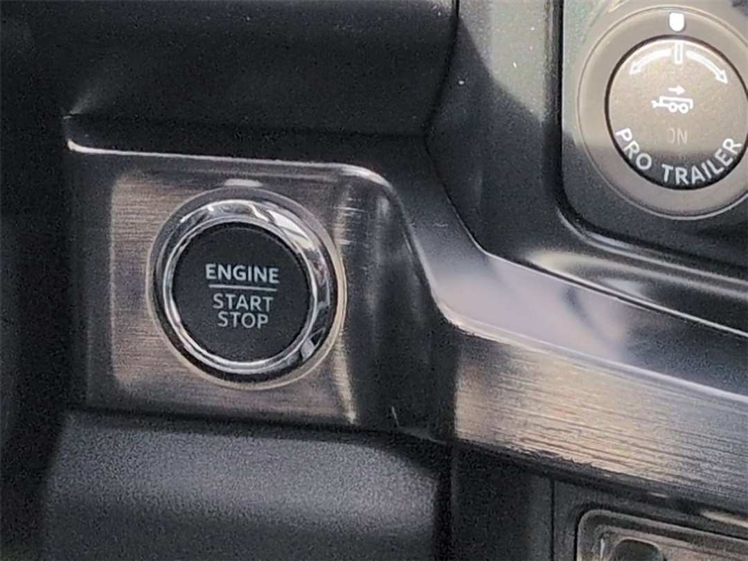 2026 Ford F-350Sd Lariat - Image 16