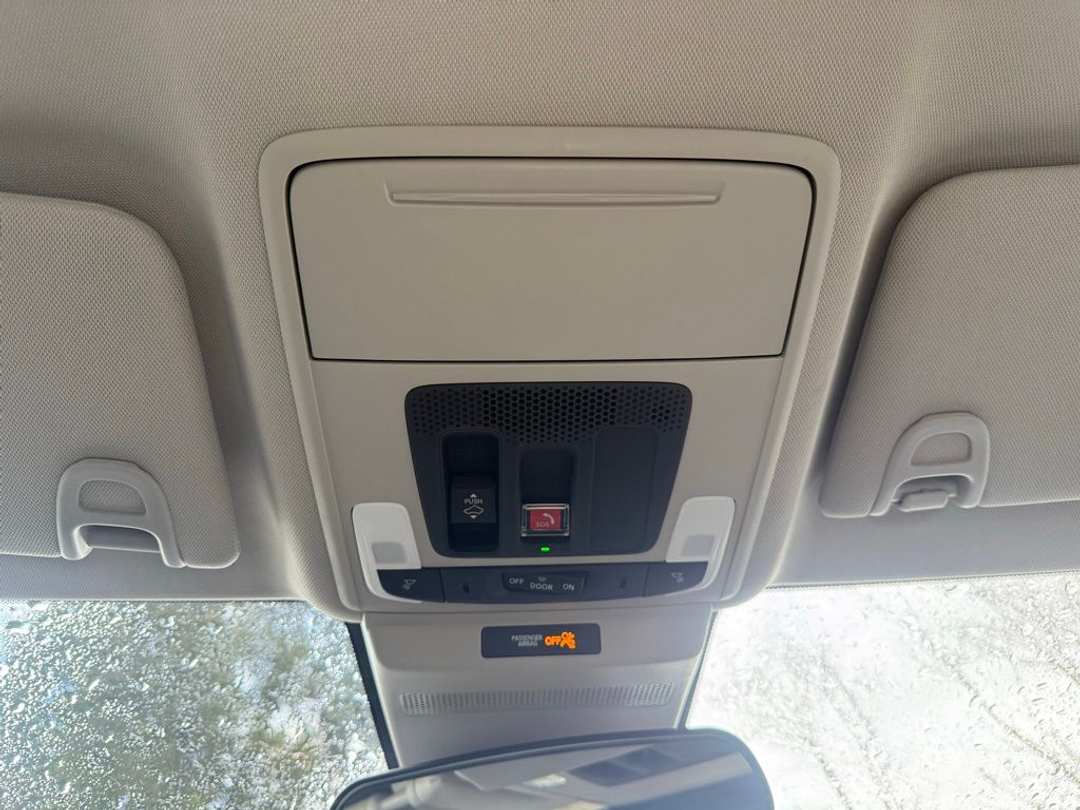 2025 Honda Accord SE - Image 31