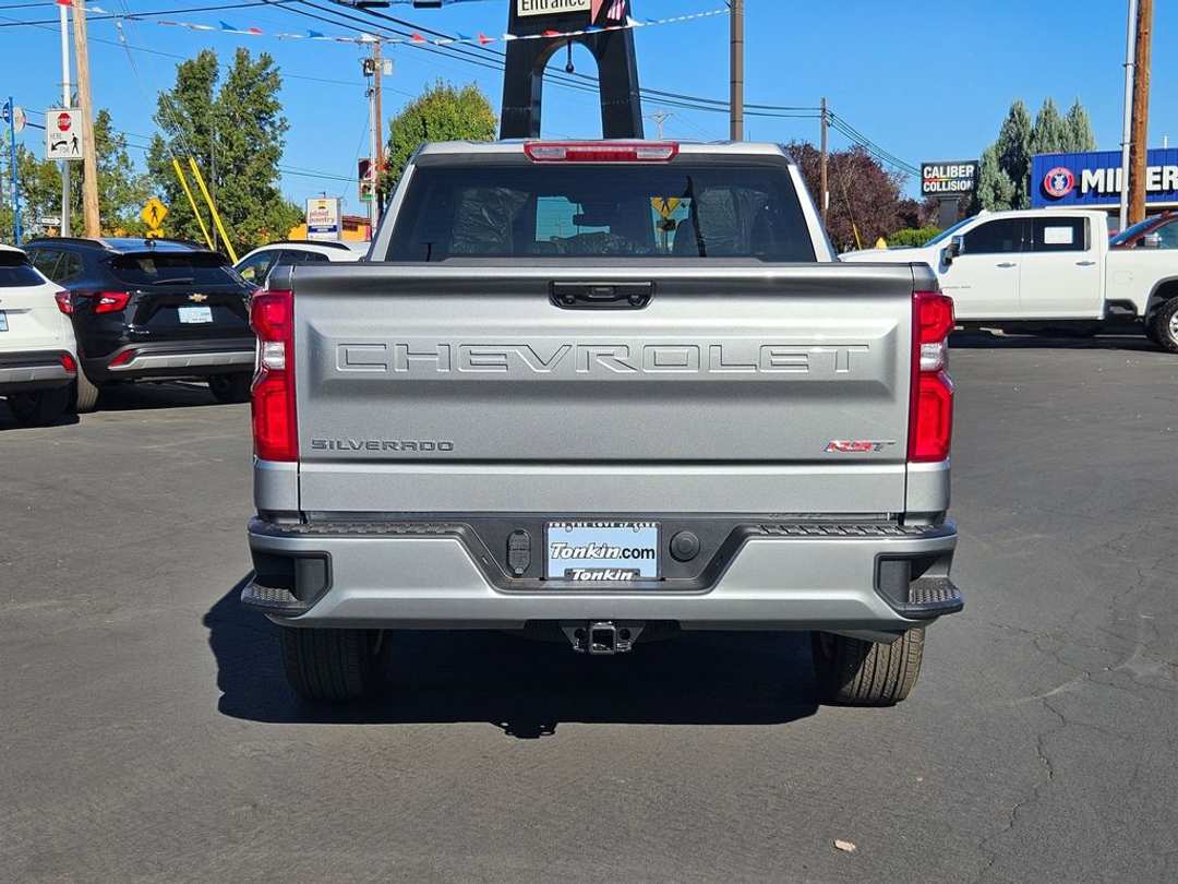 2026 Chevrolet Silverado 1500 RST - Image 5