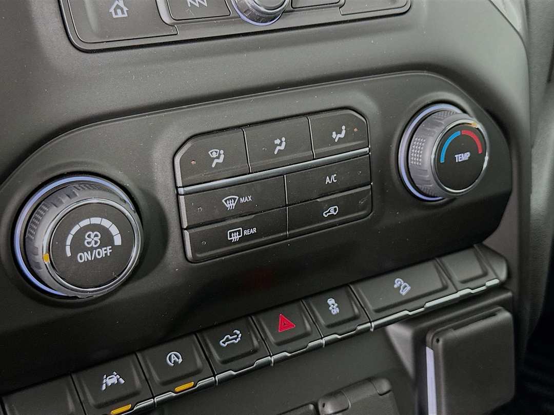 2026 Chevrolet Silverado 1500 Custom Trail Boss - Image 17