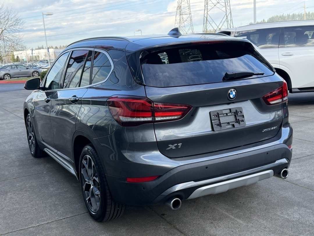 2020 BMW X1 xDrive28i - Image 5