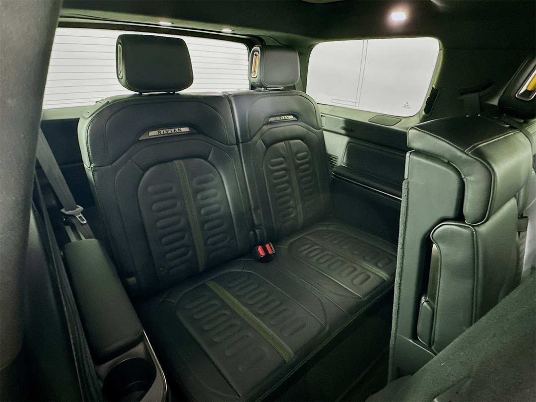 2022 Rivian R1S Launch Edition - Image 28