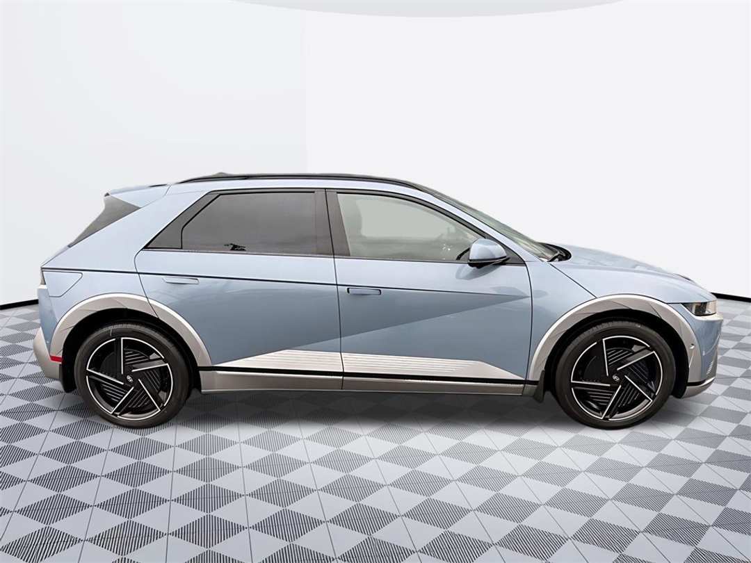 2026 Hyundai Ioniq 5 Limited - Image 8