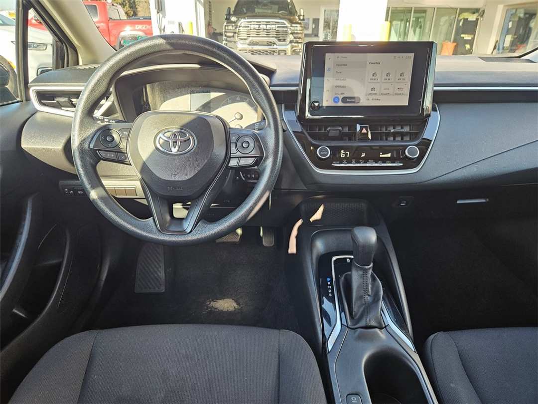 2024 Toyota Corolla LE - Image 24