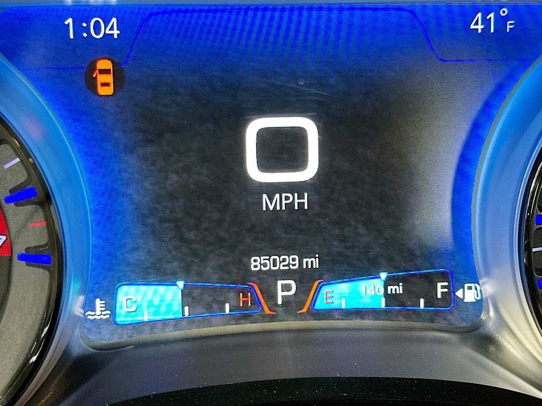 2017 Chrysler 300 S - Image 13