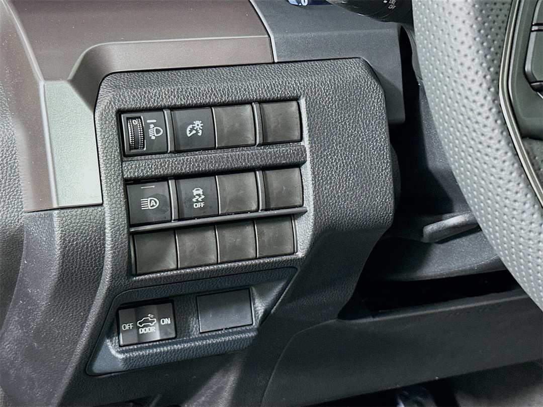 2026 Toyota Tacoma TRD Sport - Image 10