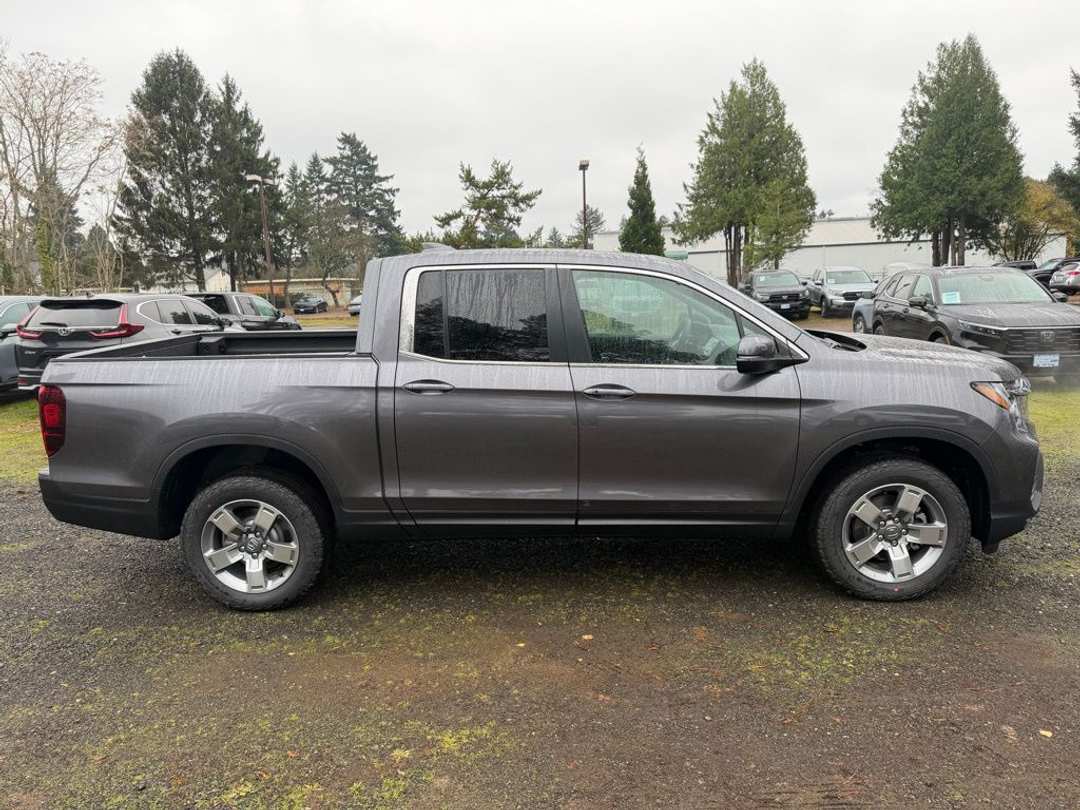 2026 Honda Ridgeline RTL - Image 9