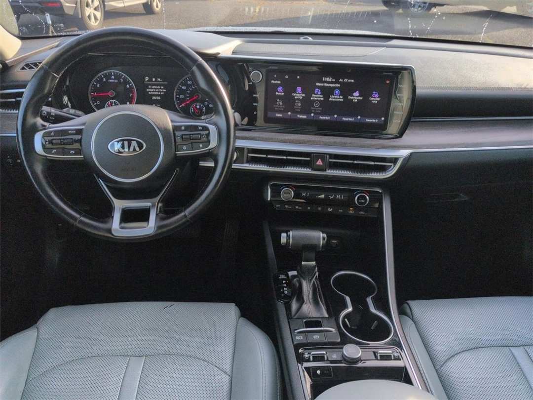 2021 Kia K5 EX - Image 24