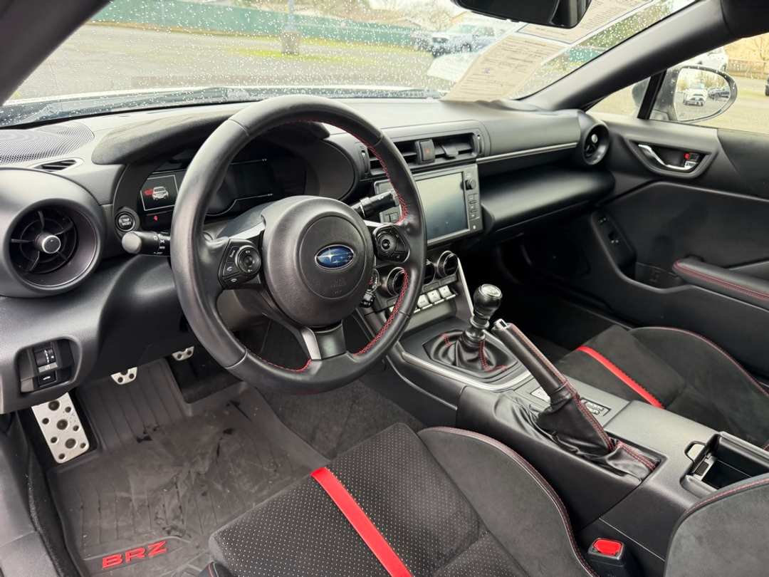 2022 Subaru BRZ Limited - Image 16