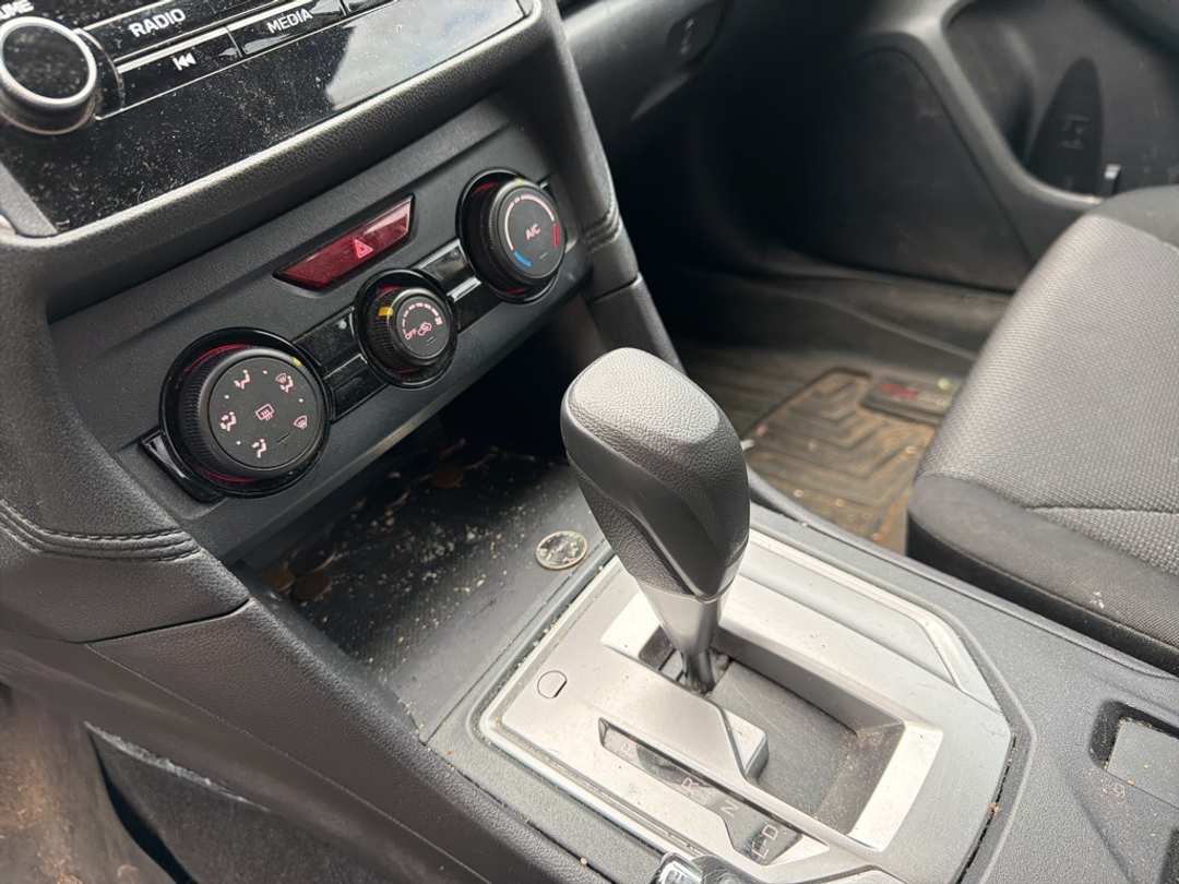 2019 Subaru Impreza 2.0i - Image 16