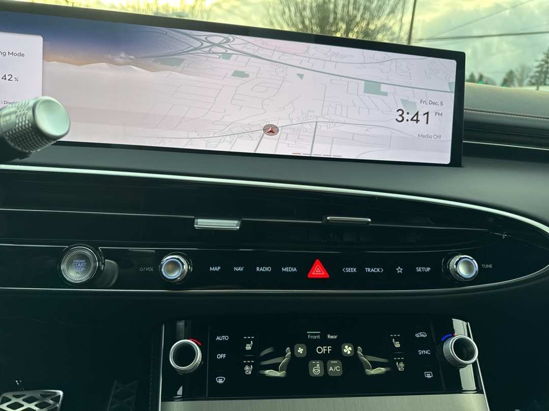 2026 Genesis Gv70 3.5T Sport Advanced - Image 25