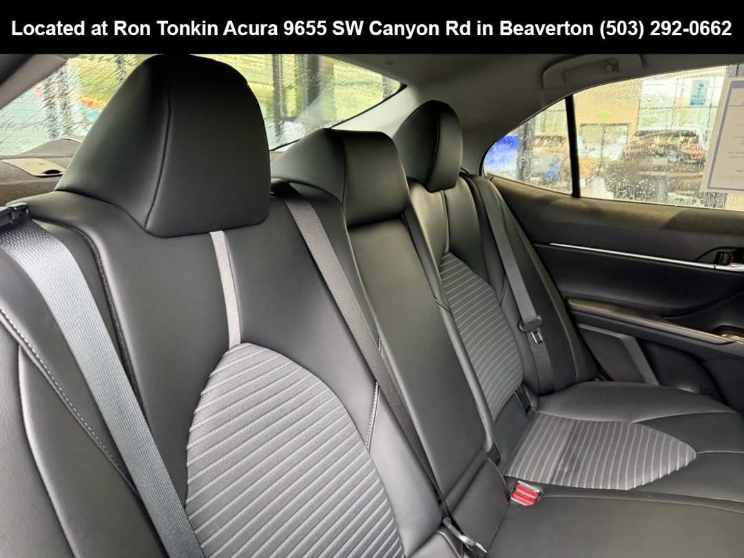 2024 Toyota Camry SE - Image 29