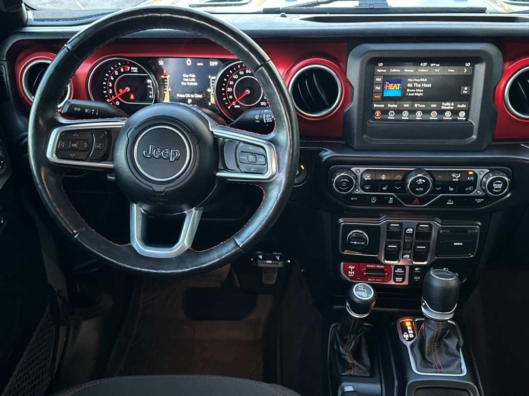 2021 Jeep Gladiator Rubicon - Image 13