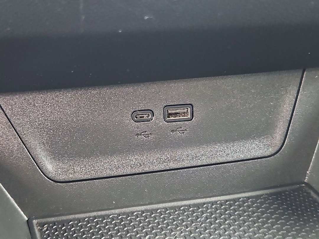 2025 Chevrolet Equinox LT - Image 34