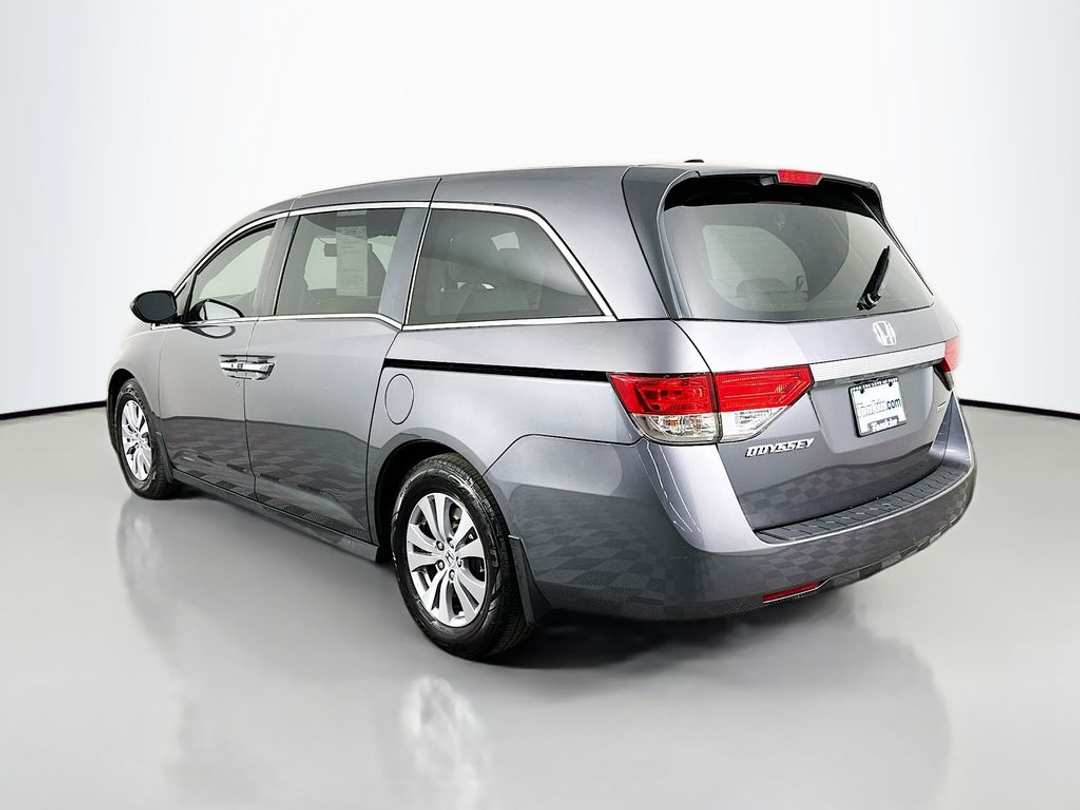 2017 Honda Odyssey SE - Image 6