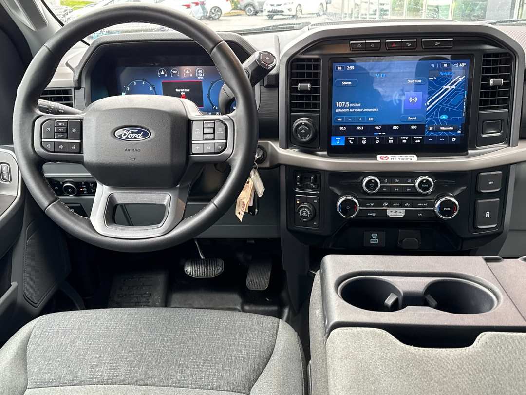 2024 Ford F-150 XLT - Image 13