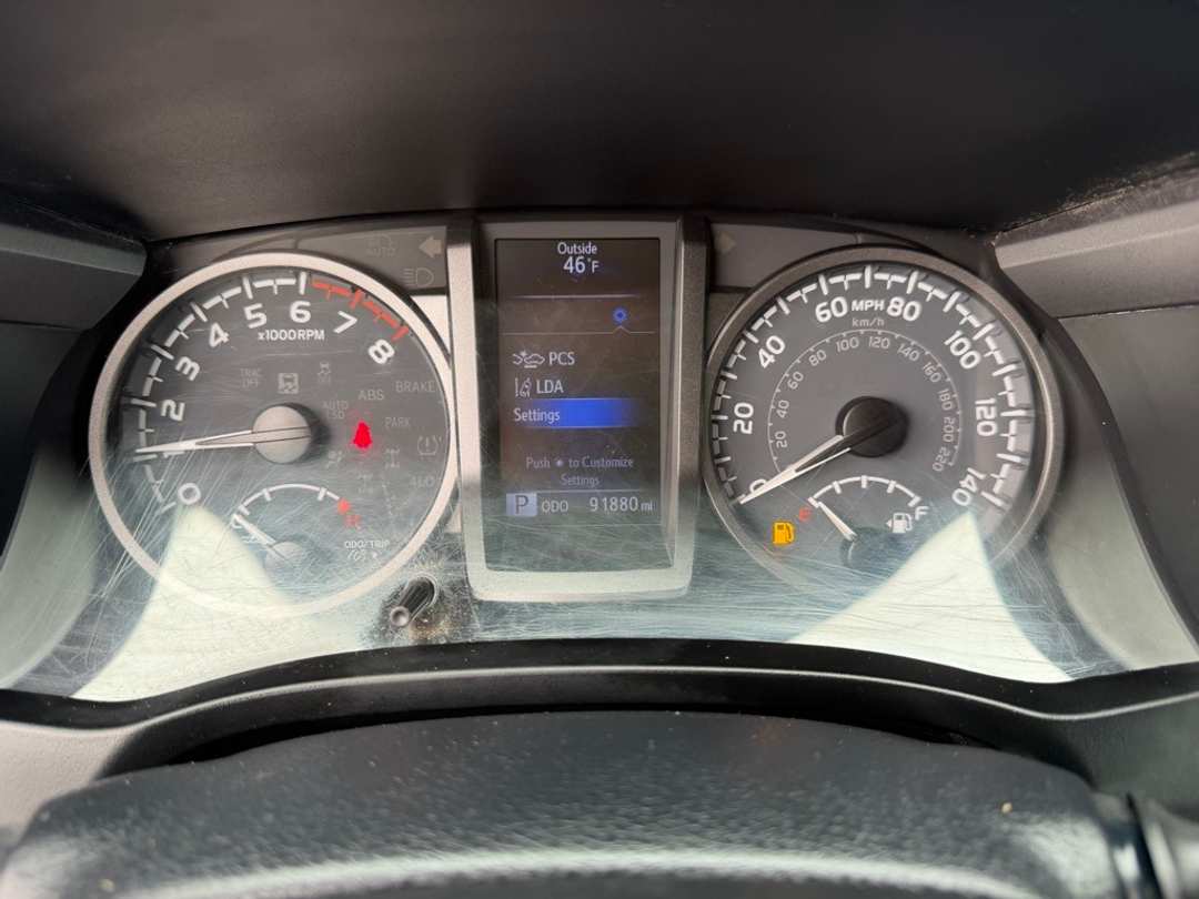 2020 Toyota Tacoma TRD Sport - Image 20