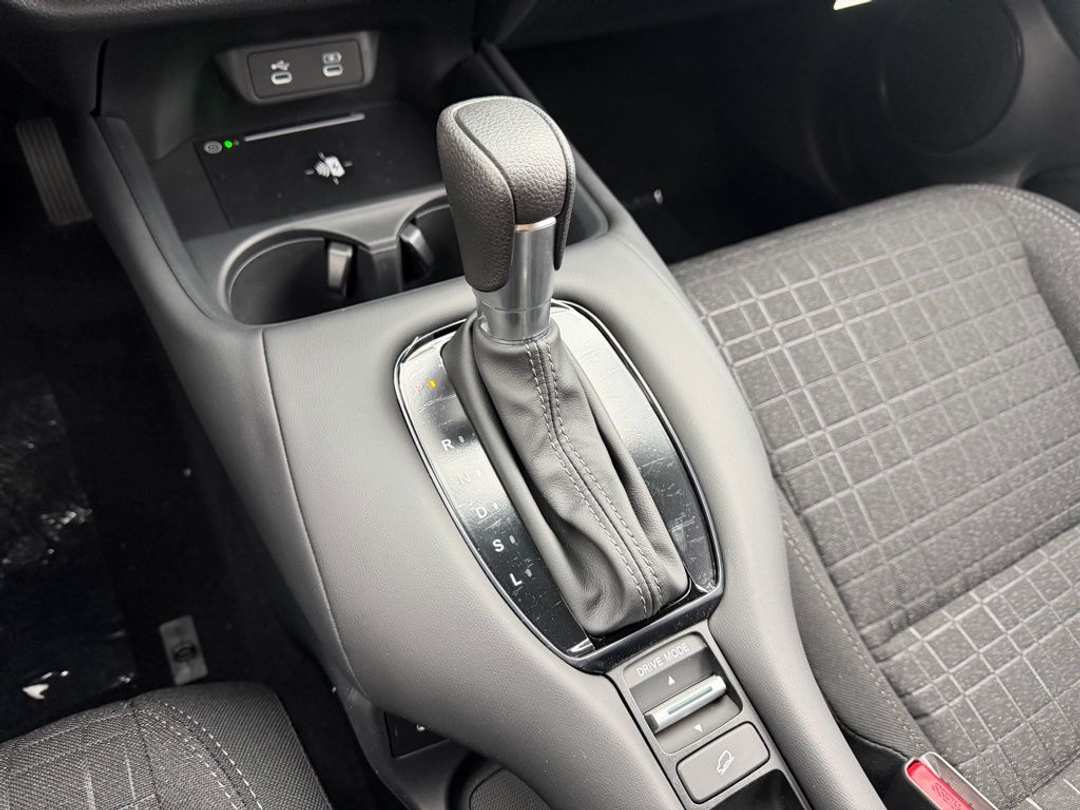 2026 Honda HR-V LX - Image 23
