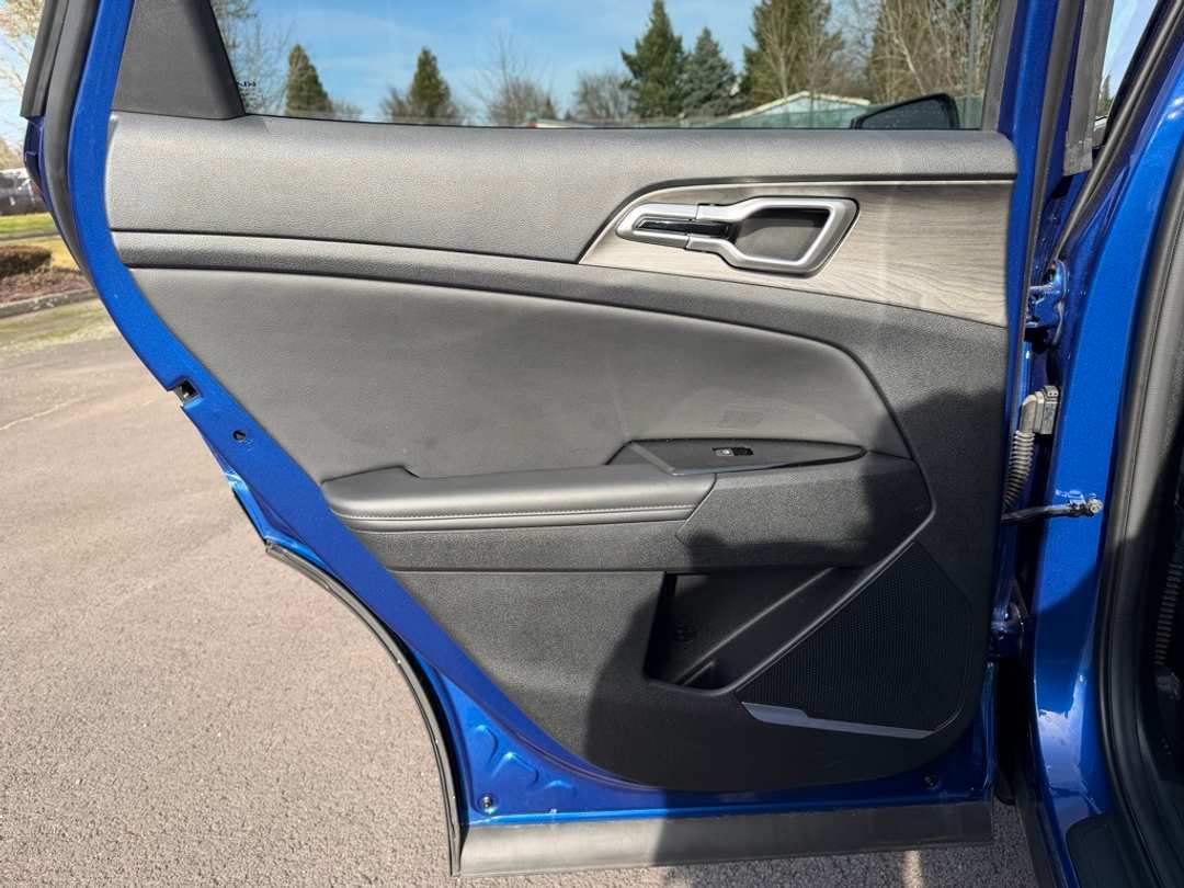 2024 Kia Sportage XLine - Image 30