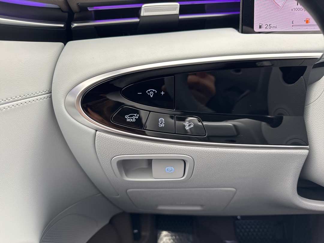 2026 Genesis Gv70 2.5T Advanced - Image 39