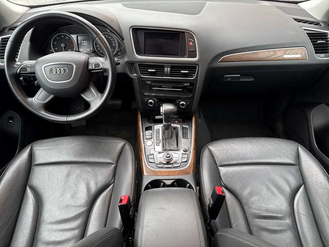 2013 Audi Q5 2.0T Premium Plus - Image 12