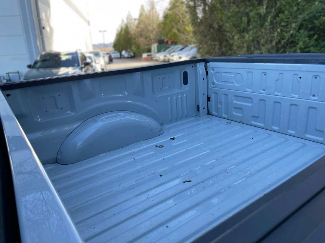 2023 Ford F-150 XLT - Image 21