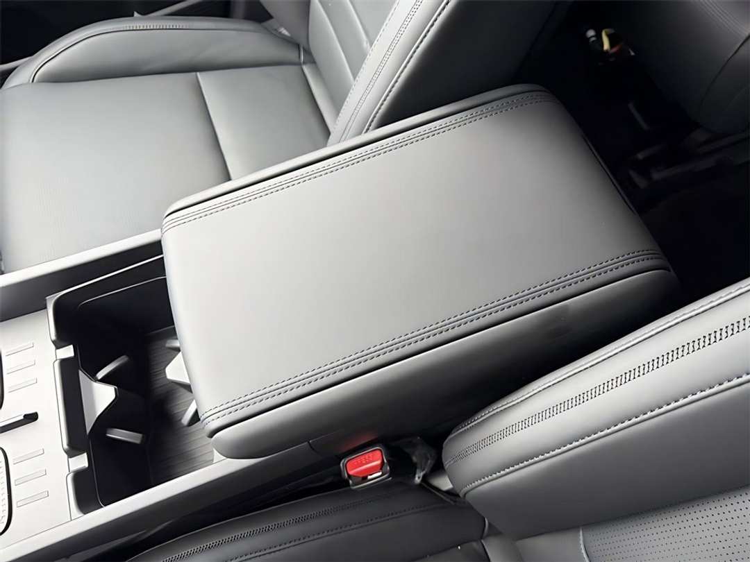 2026 Hyundai Santa Fe Calligraphy - Image 28