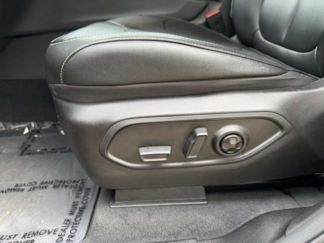 2024 Jeep Grand Cherokee L Limited - Image 14