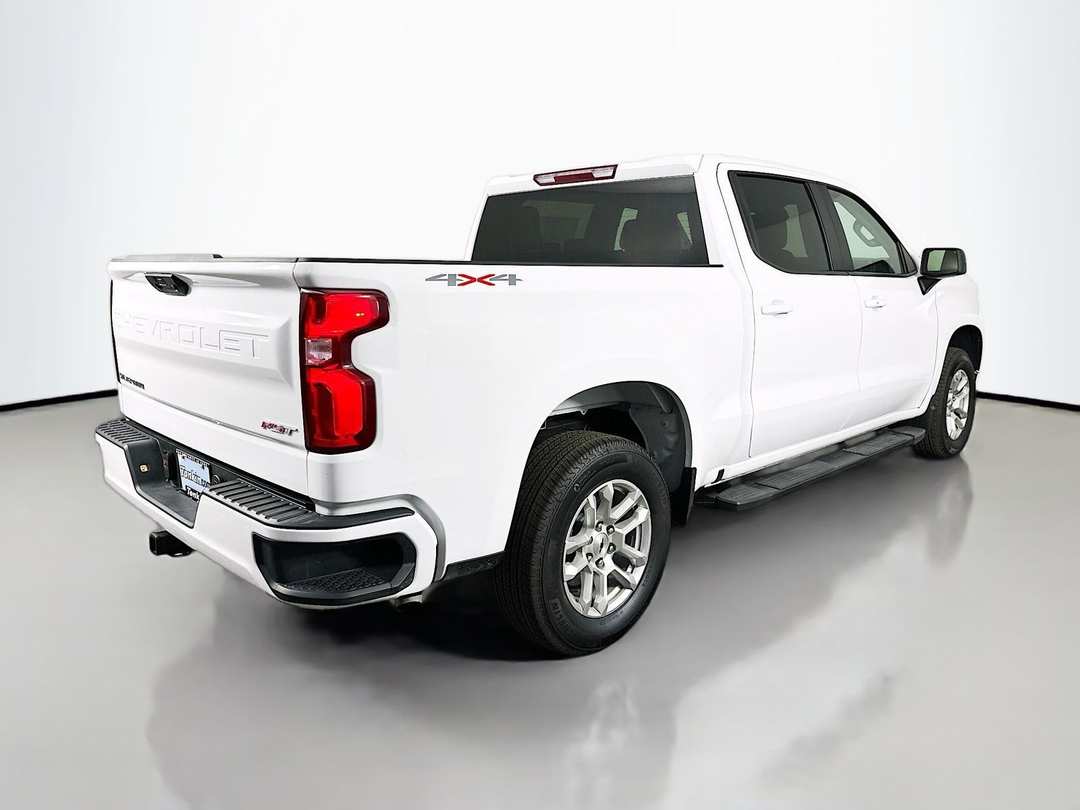 2025 Chevrolet Silverado 1500 RST - Image 8