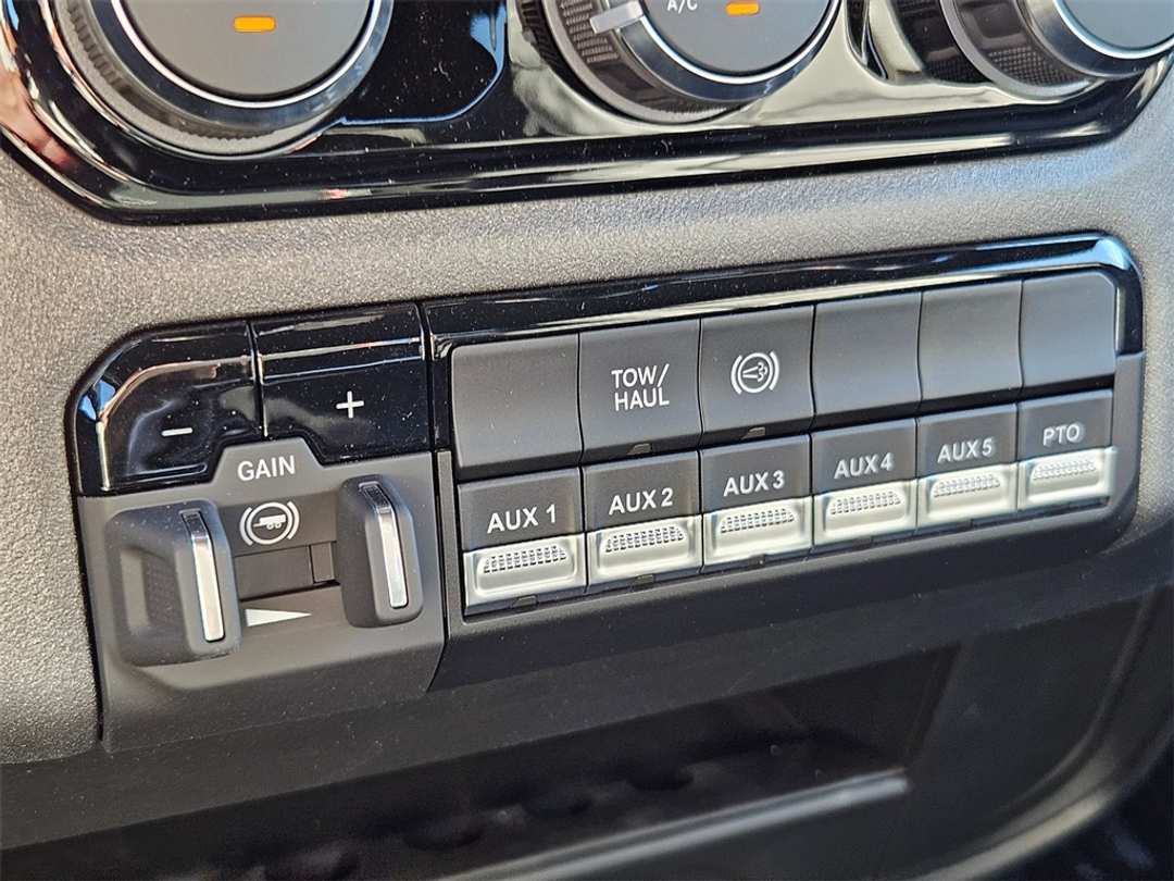 2026 Ram 5500Hd Tradesman - Image 22