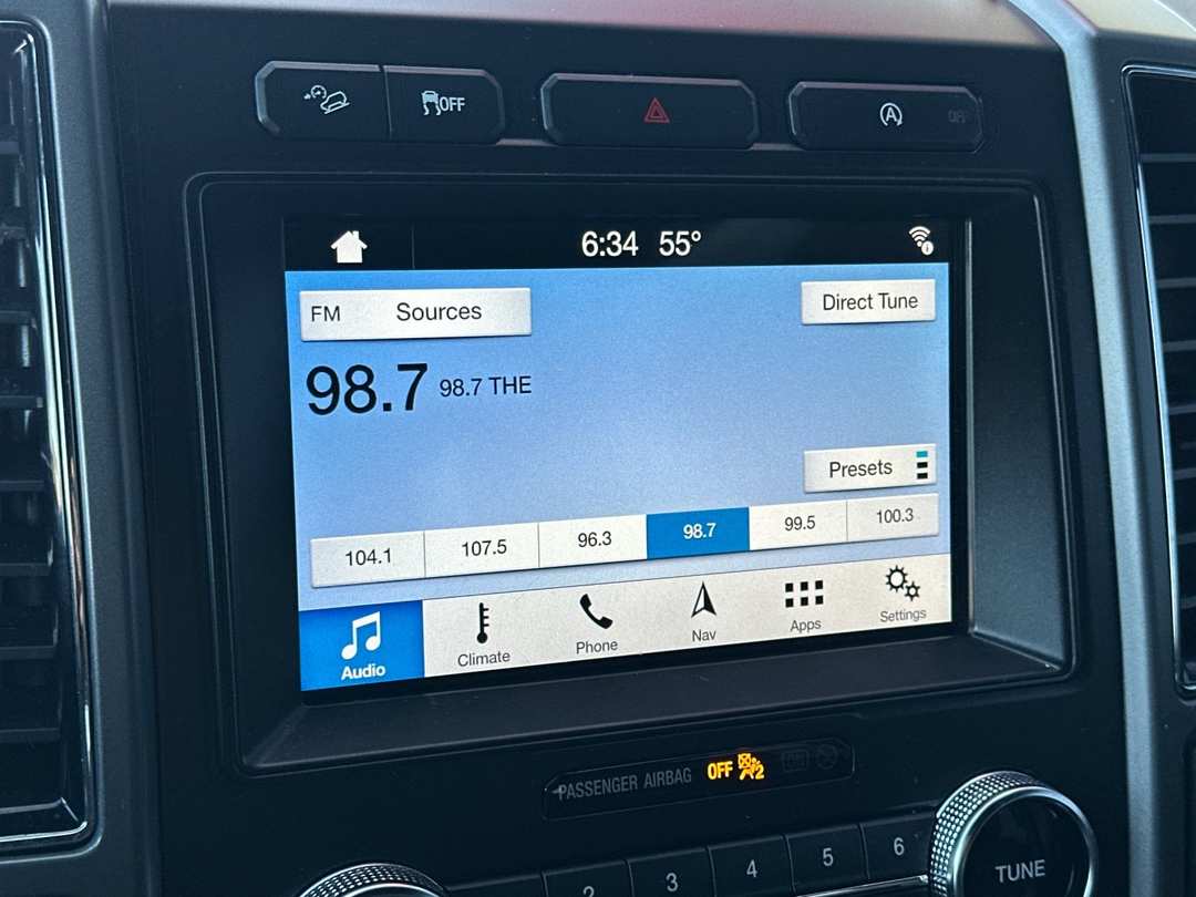 2018 Ford Expedition XLT - Image 17