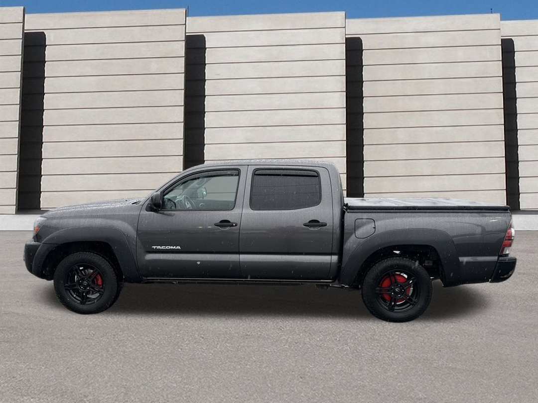 2011 Toyota Tacoma - Image 2