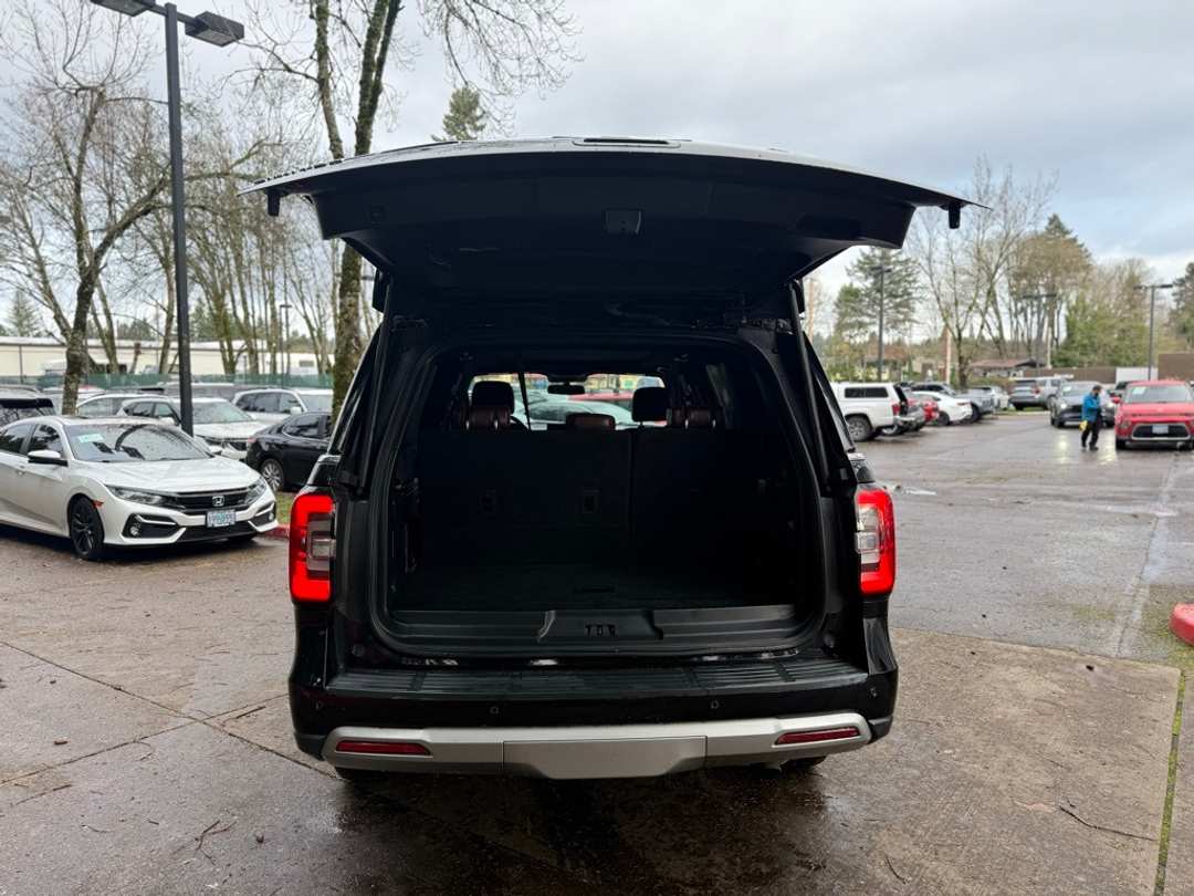 2023 Ford Expedition Limited - Image 22