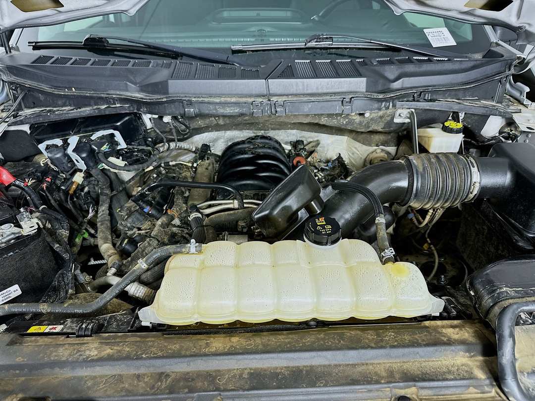 2024 Ford F-150 XLT - Image 29