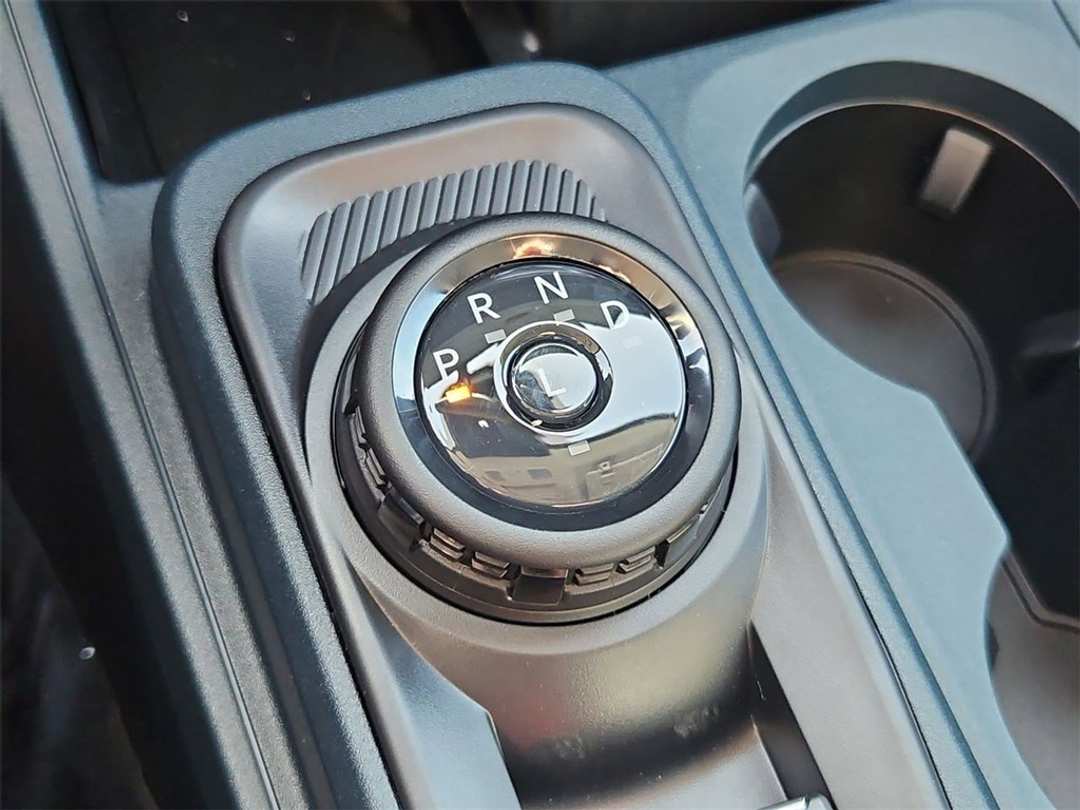 2025 Ford Maverick XLT - Image 17