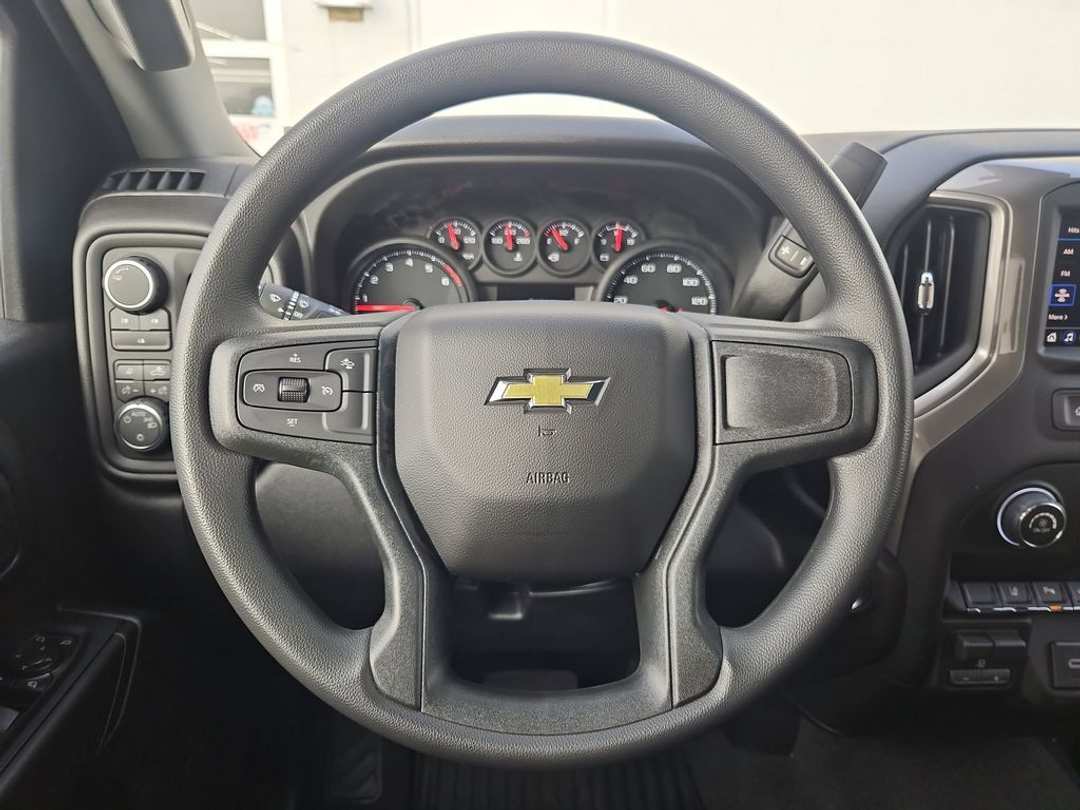 2026 Chevrolet Silverado 2500Hd Custom - Image 14