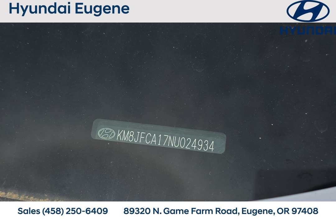 2022 Hyundai Tucson SEL Convenience - Image 2