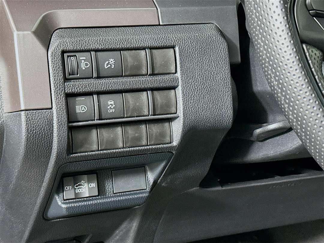 2026 Toyota Tacoma SR5 - Image 10