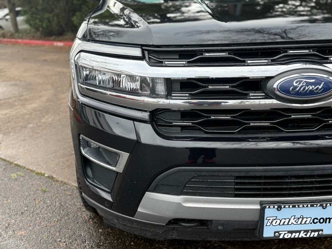 2023 Ford Expedition Limited - Image 3