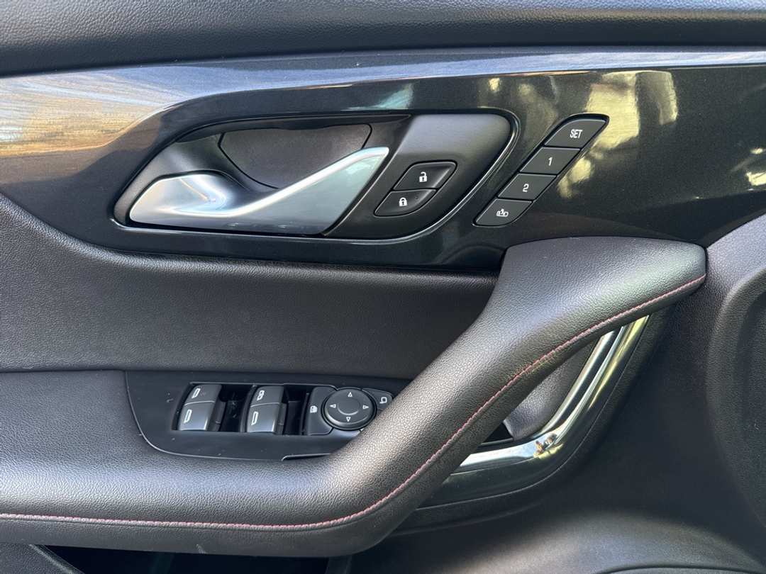2022 Chevrolet Blazer RS - Image 12