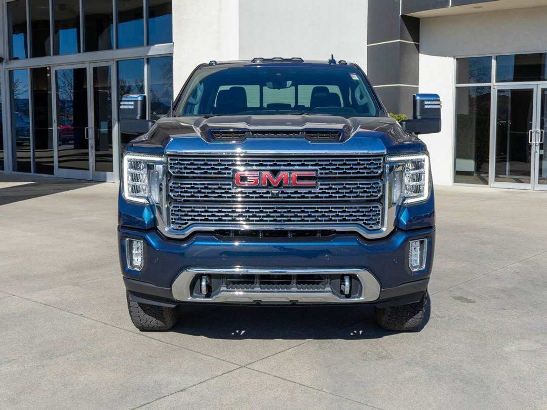 2022 GMC Sierra 2500Hd Denali - Image 2