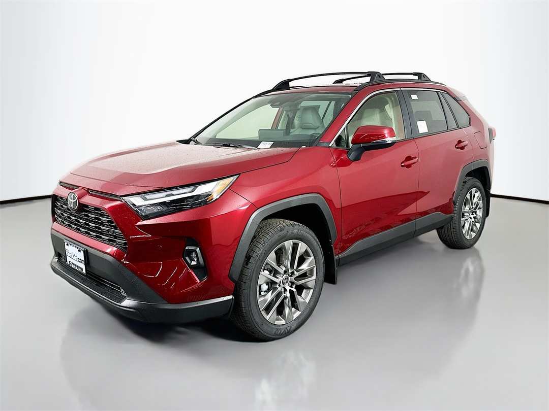 2025 Toyota Rav4 XLE Premium - Image 3